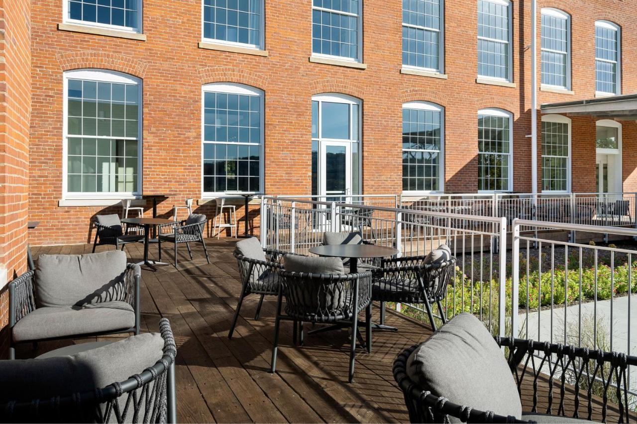 Fairfield Inn & Suites Madison Historic Eagle Cotton Mill Exterior foto